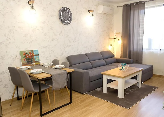 Bright 1-bedroom Flat With Balcony In Golden Sands By Flat Mаnager Lejlighed